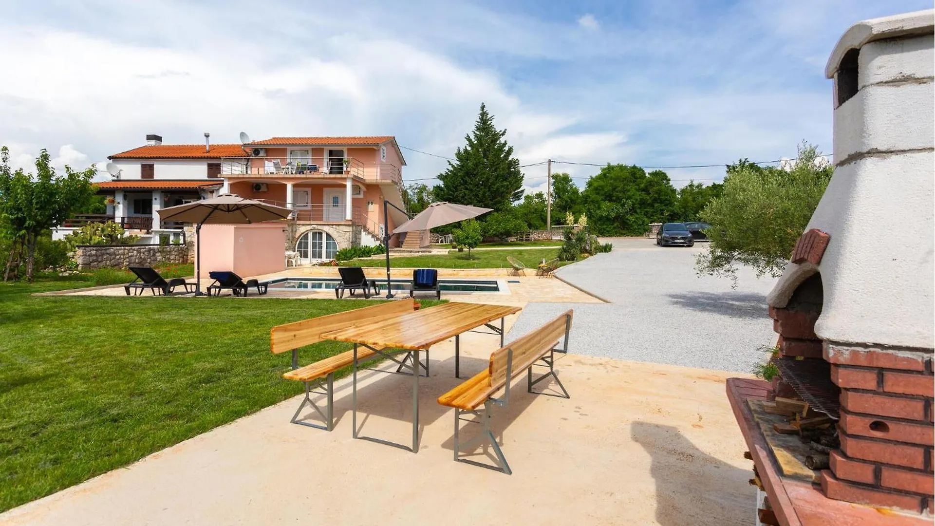 Pet Friendly Apartment In Malinska With Kitchen 0*,  Horvátország